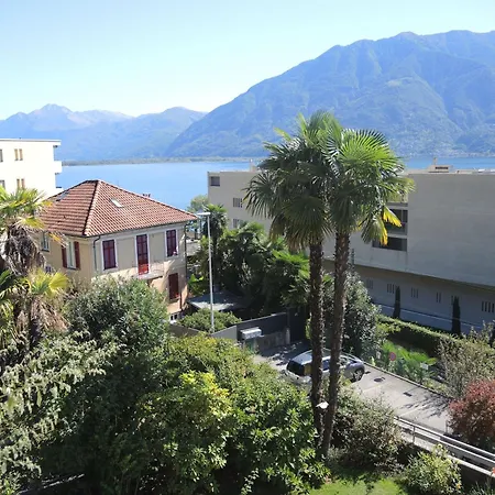 Rivapiana By Fewotessin Apartment Muralto